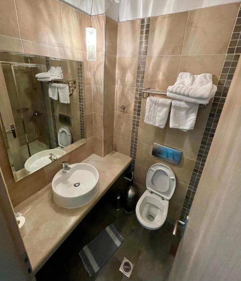 Hotel Afrodite Néoi Póroi Luaran gambar