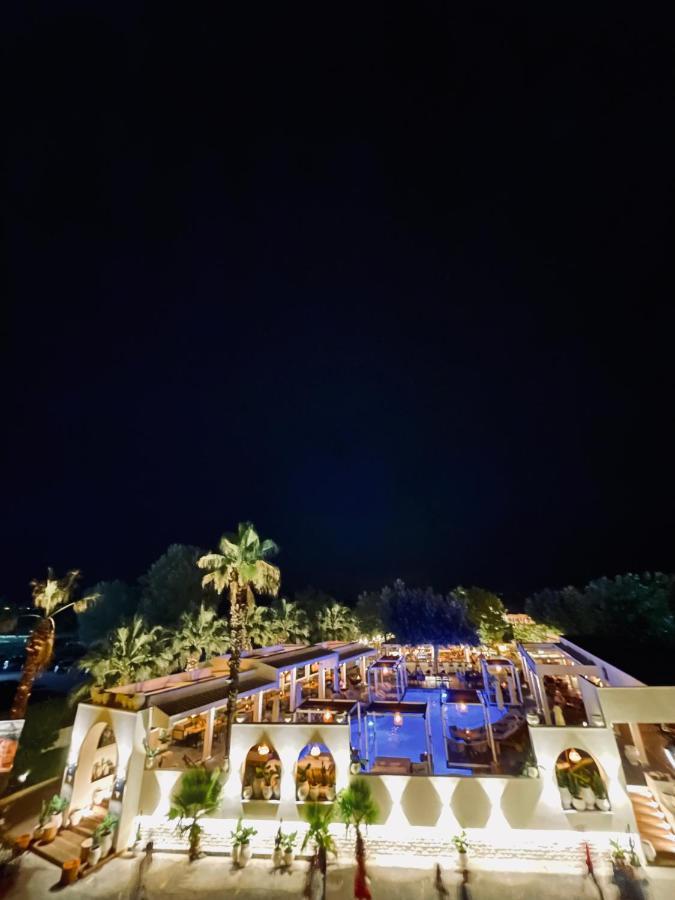 Hotel Afrodite Néoi Póroi Luaran gambar