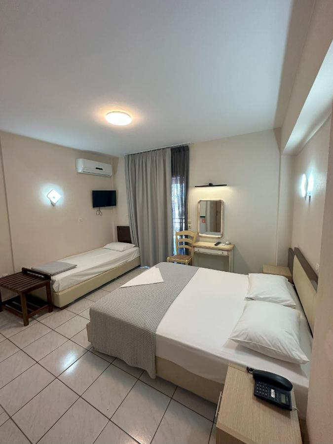 Hotel Afrodite Néoi Póroi Luaran gambar