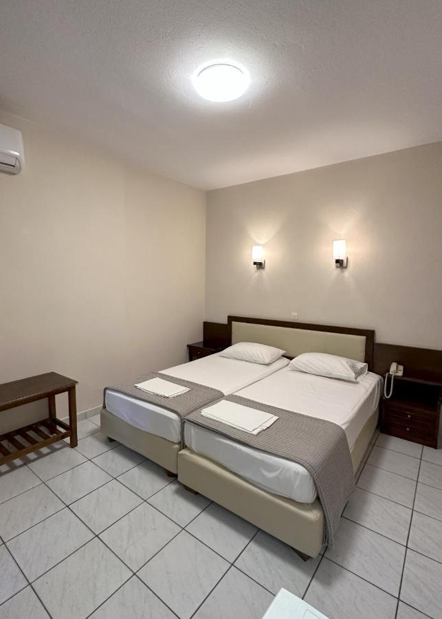 Hotel Afrodite Néoi Póroi Luaran gambar