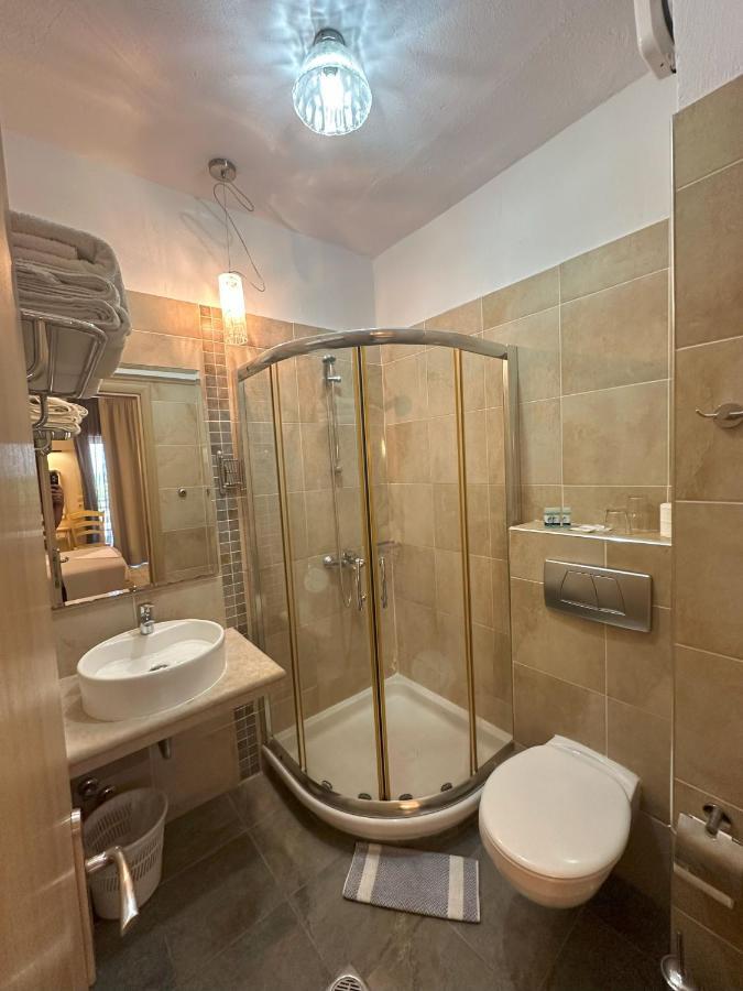 Hotel Afrodite Néoi Póroi Luaran gambar