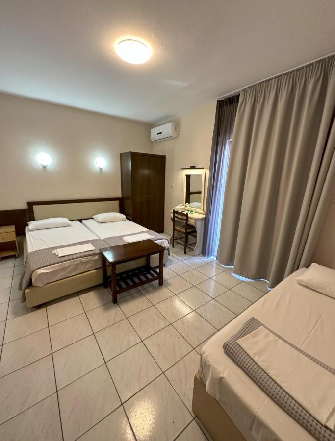 Hotel Afrodite Néoi Póroi Luaran gambar
