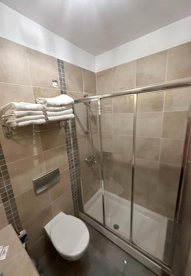 Hotel Afrodite Néoi Póroi Luaran gambar
