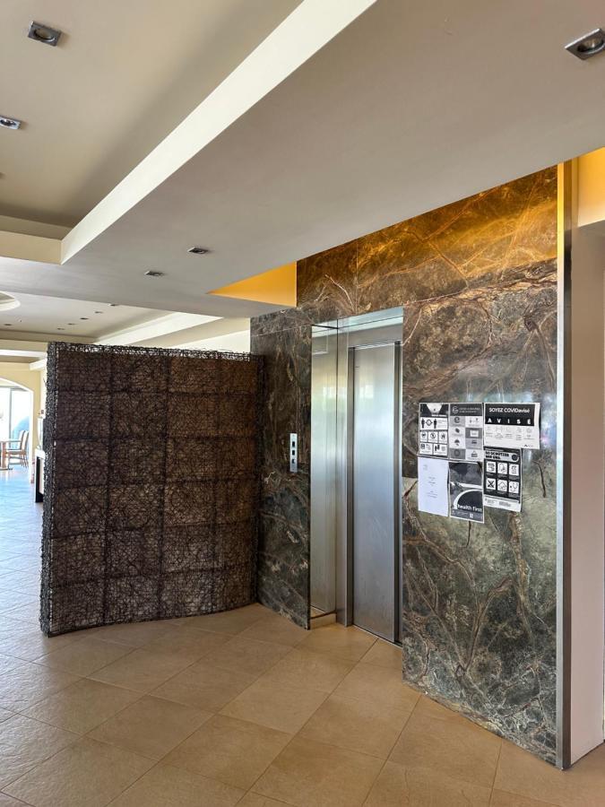 Hotel Afrodite Néoi Póroi Luaran gambar